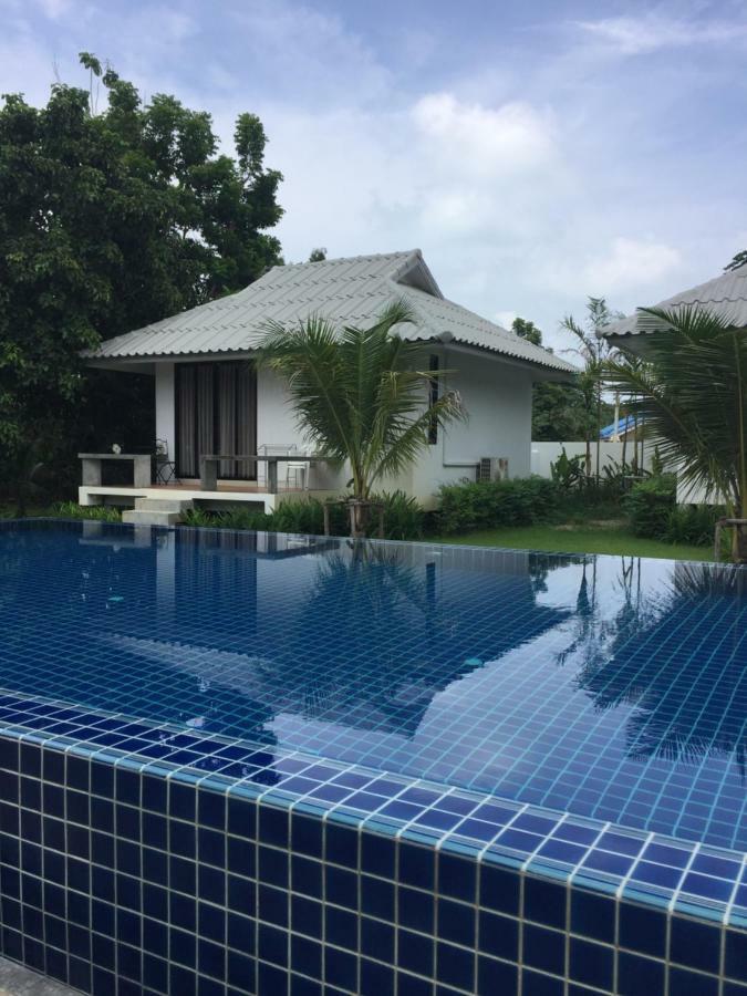 Bulan Villa Районг Экстерьер фото