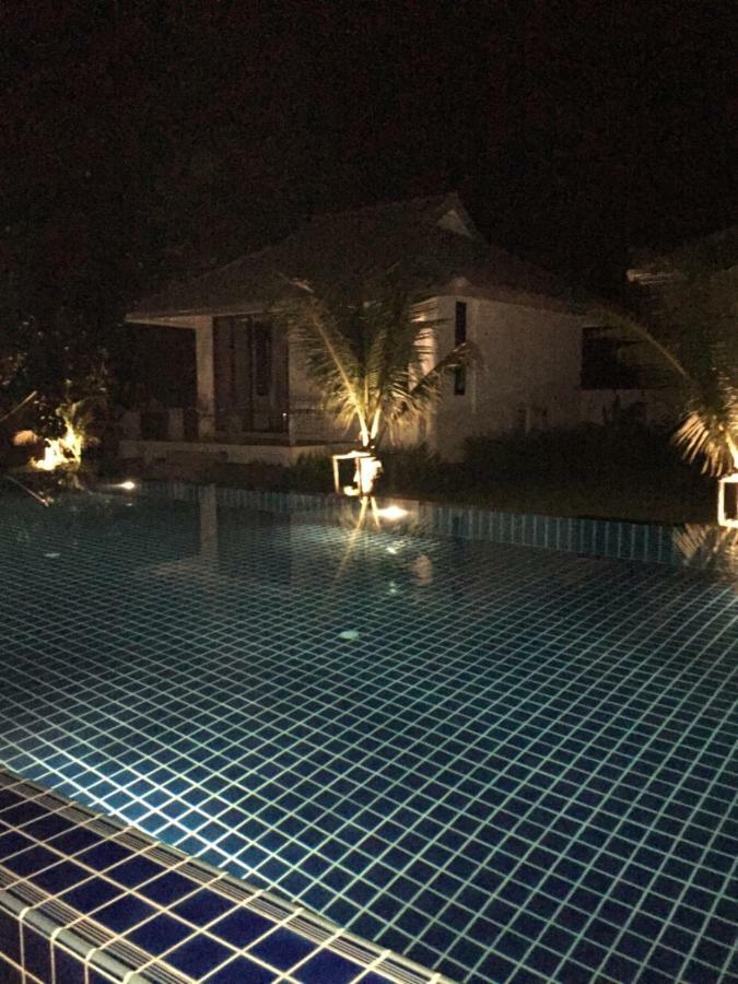 Bulan Villa Районг Экстерьер фото